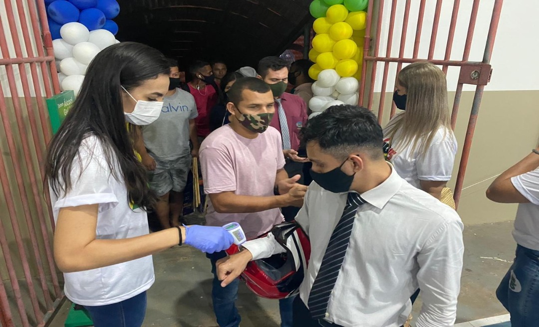 Convenção do MDB em Rio Branco tem aferição de temperatura e álcool em gel